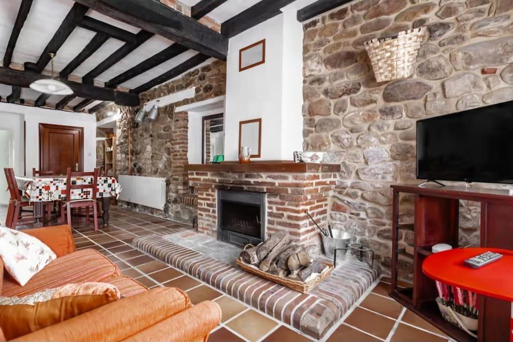 La Jomeruca ,Espaciosa Casa Rural Cerca De Playa Y Montana Карансеха Экстерьер фото